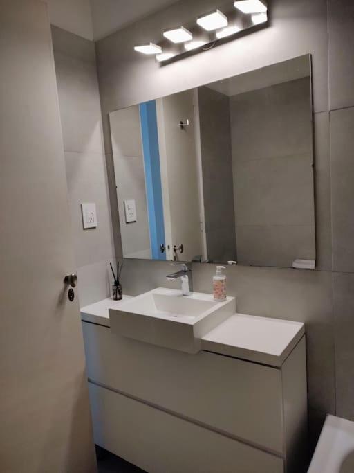 Clasico Y Moderno Departamento En El Corazon De Buenos Aires Apartment Екстериор снимка