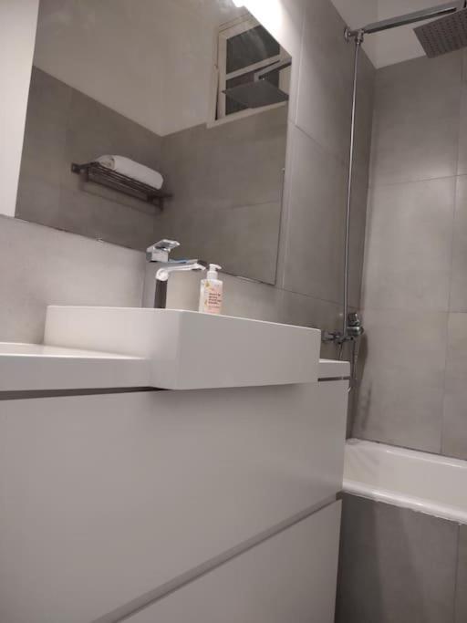 Clasico Y Moderno Departamento En El Corazon De Buenos Aires Apartment Екстериор снимка